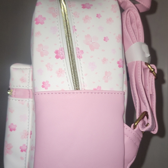 New Loungefly Disney Winnie The Pooh Cherry Blossom Mini Backpack 💗 - Picture 4 of 5